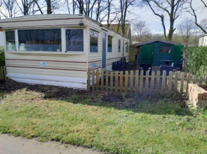 Chalet 14 met airco familiecamping de Tien Heugten Schoonloo Drenthe